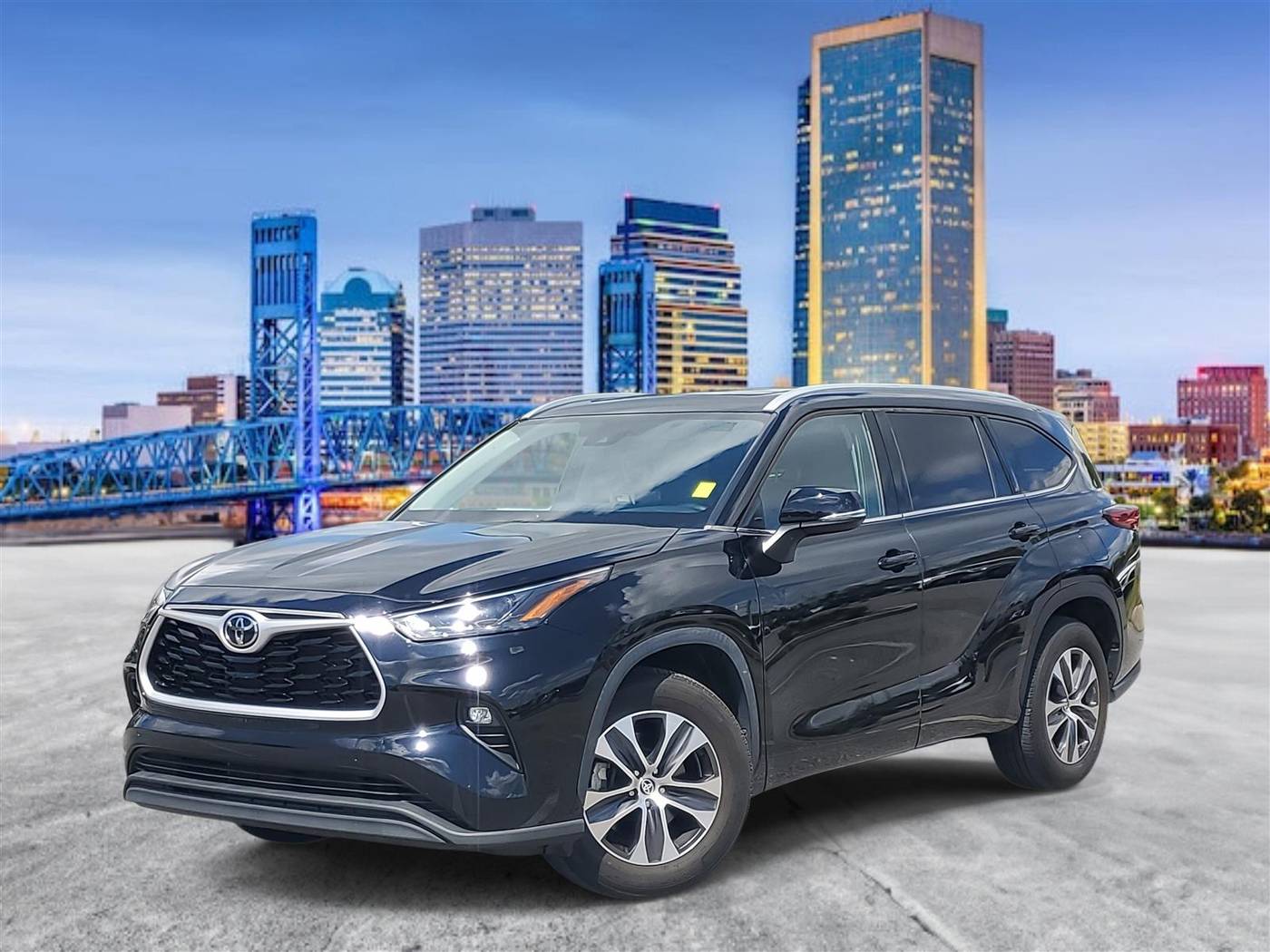 2022 Toyota Highlander XLE — SUV — 22,930 mi — Jacksonville, FL
