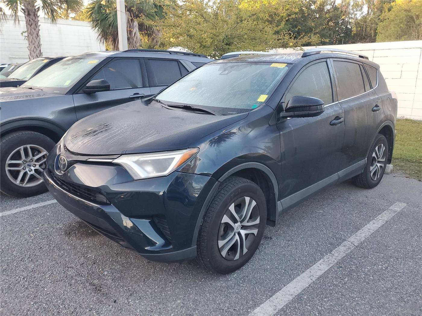 2018 Toyota RAV4 LE — SUV — 116,903 mi — Jacksonville, FL