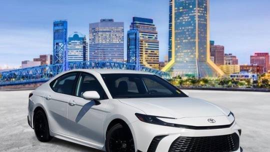 2025 Toyota Camry SE — Sedan — 5 mi — Jacksonville, FL