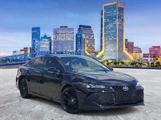 2022 Toyota Avalon Hybrid XSE Nightshade — Sedan — 27,318 mi — Jacksonville, FL