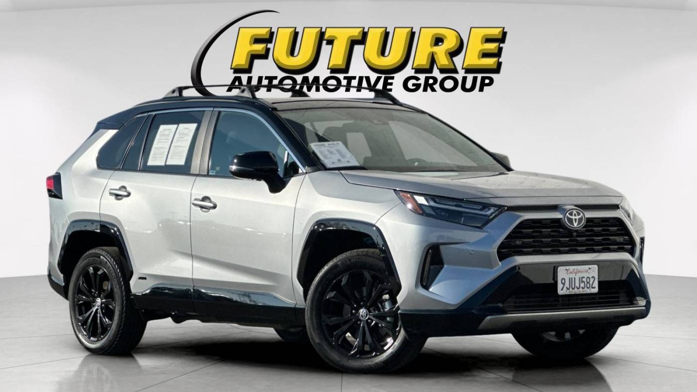 2023 Toyota RAV4 Hybrid XSE — SUV — 15,550 mi — Clovis, CA