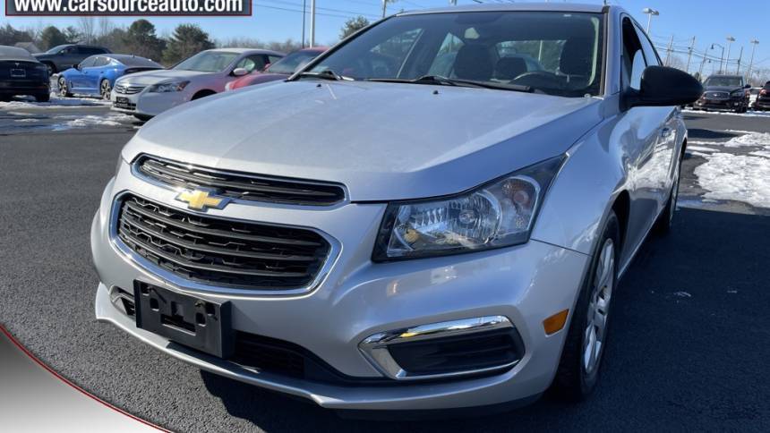 2015 Chevrolet Cruze LS — Sedan — 49,960 mi — Grove City, OH