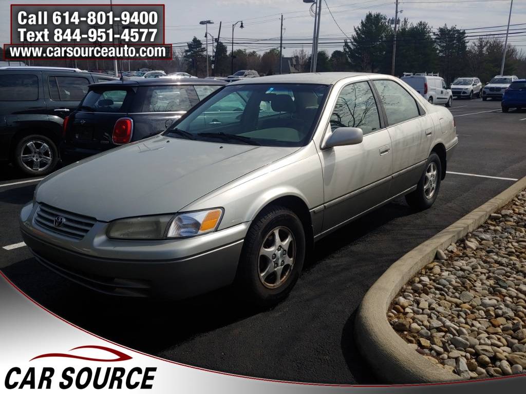1999 Toyota Camry LE — Sedan — 219,765 mi — Grove City, OH
