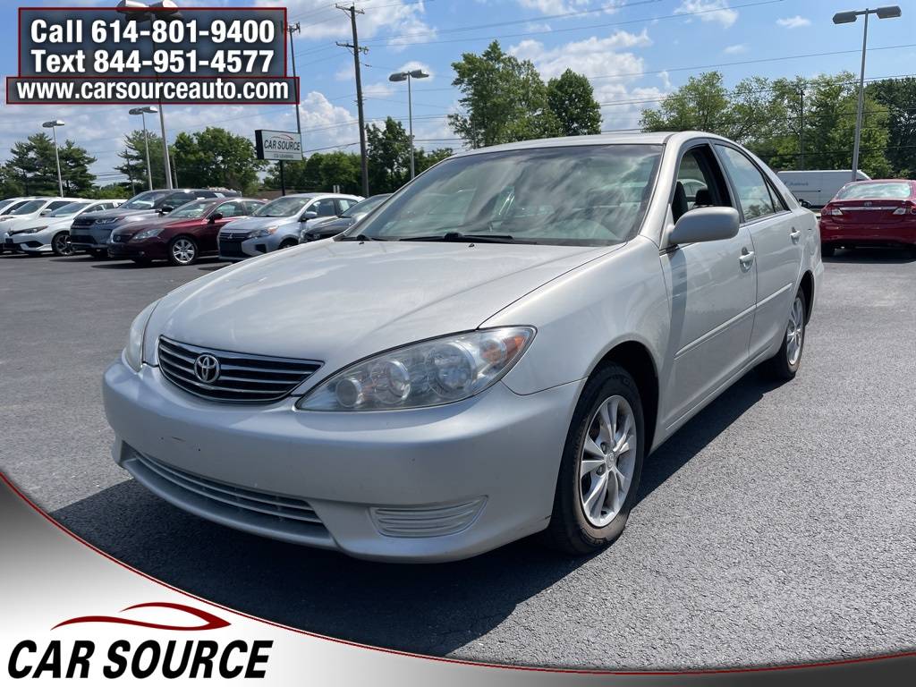 2005 Toyota Camry XLE V6 — Sedan — 196,713 mi — Grove City, OH