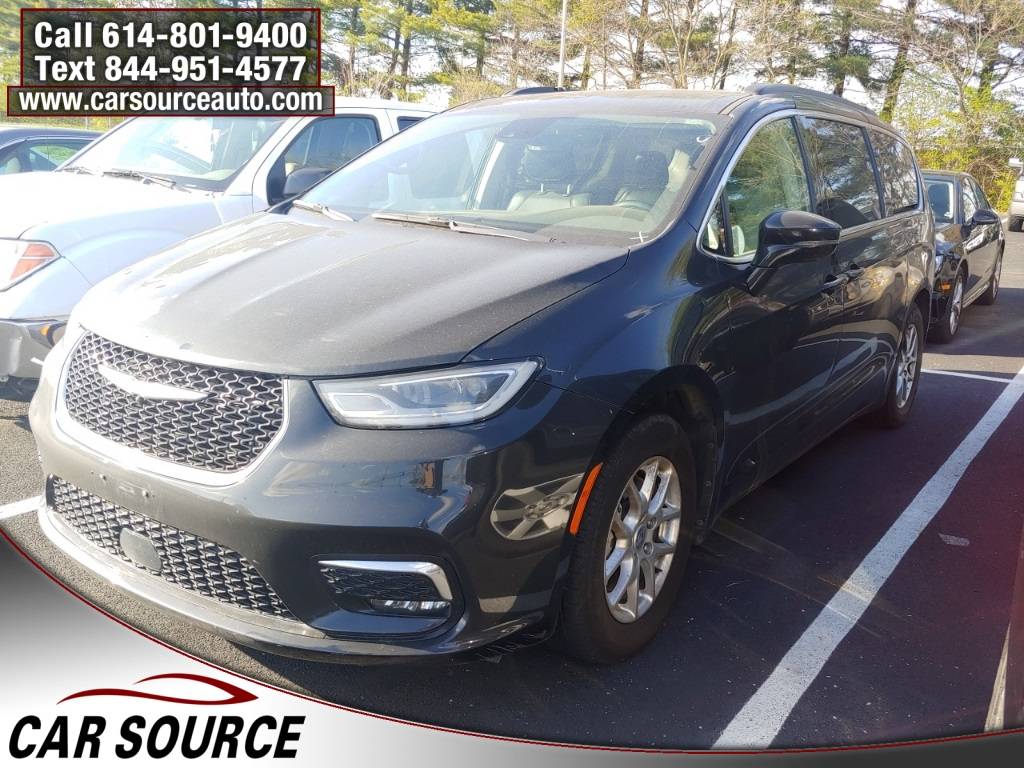 2022 Chrysler Pacifica Touring L — Minivan — 60,975 mi — Grove City, OH