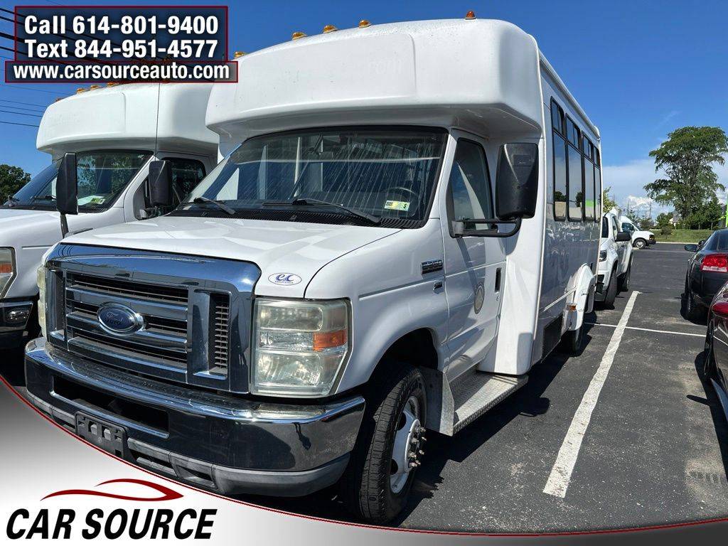 2010 Ford Econoline Commercial Cutaway E-350