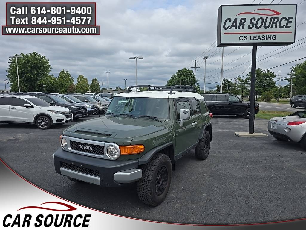 2012 Toyota FJ Cruiser Base — SUV — 110,777 mi — Grove City, OH
