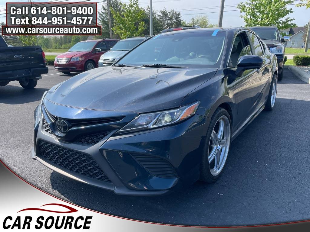 2020 Toyota Camry SE — Sedan — 100,307 mi — Grove City, OH