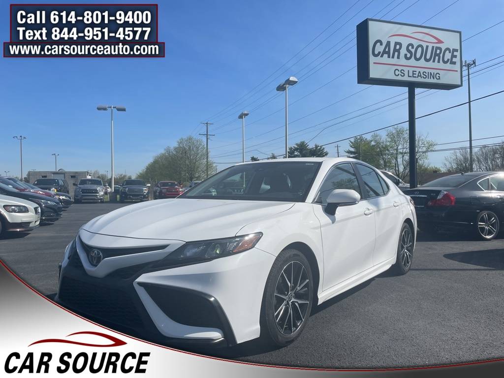 2022 Toyota Camry SE — Sedan — 120,735 mi — Grove City, OH