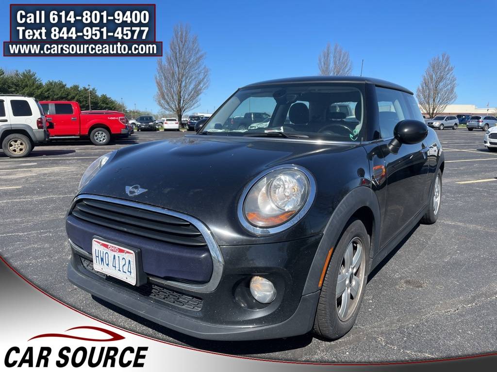 2017 MINI Hardtop Cooper — Hatchback — 130,886 mi — Grove City, OH