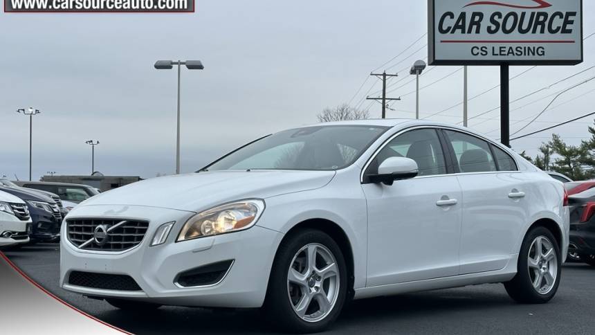 2013 Volvo S60 Premier — Sedan — 121,418 mi — Grove City, OH