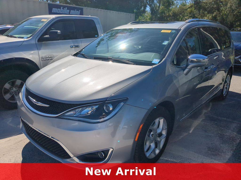 2020 Chrysler Pacifica Limited — Minivan — 44,831 mi — Sarasota, FL