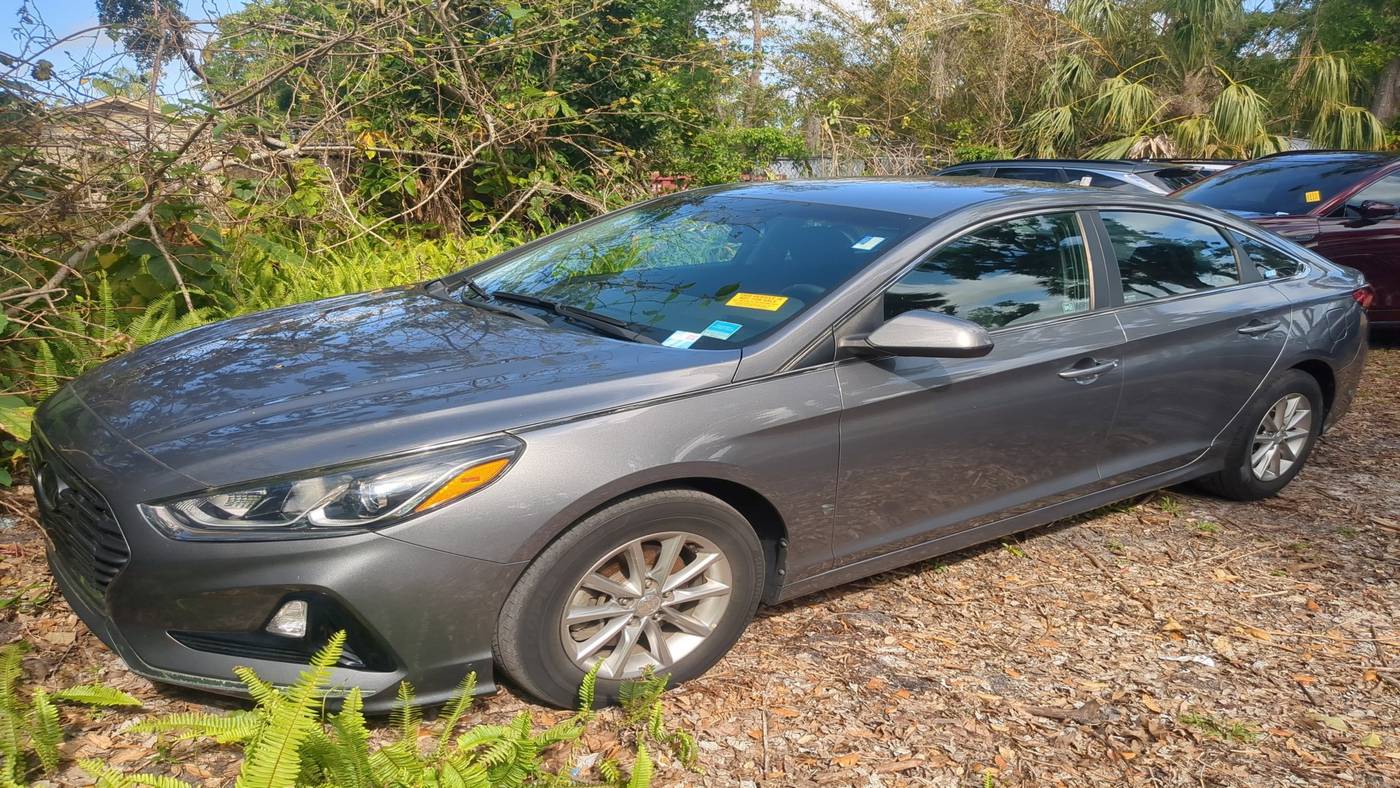 2019 Hyundai Sonata SE — Sedan — 48,882 mi — Sarasota, FL