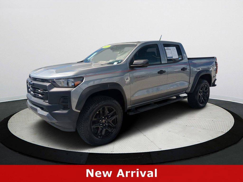 2025 Chevrolet Colorado Trail Boss — Pickup Truck — 2,286 mi — Sarasota, FL