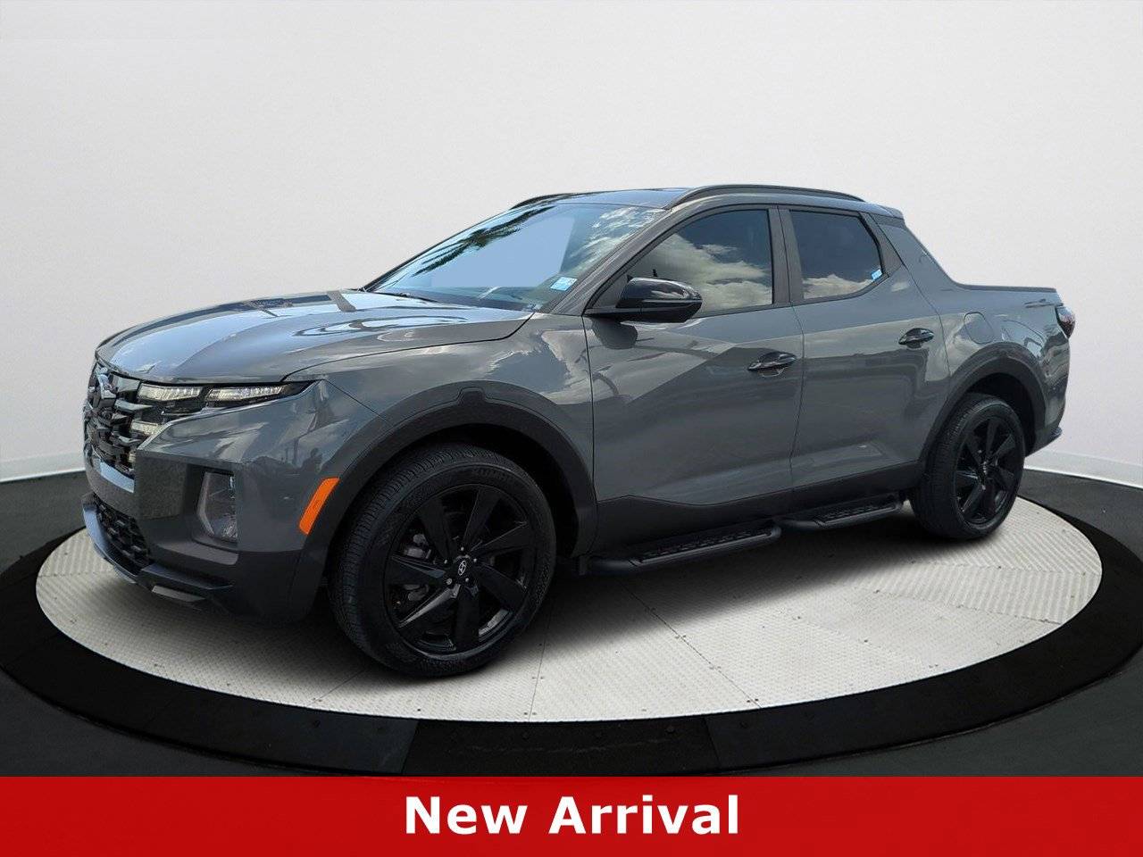 2024 Hyundai Santa Cruz NIGHT — Pickup Truck — 3,271 mi — Sarasota, FL