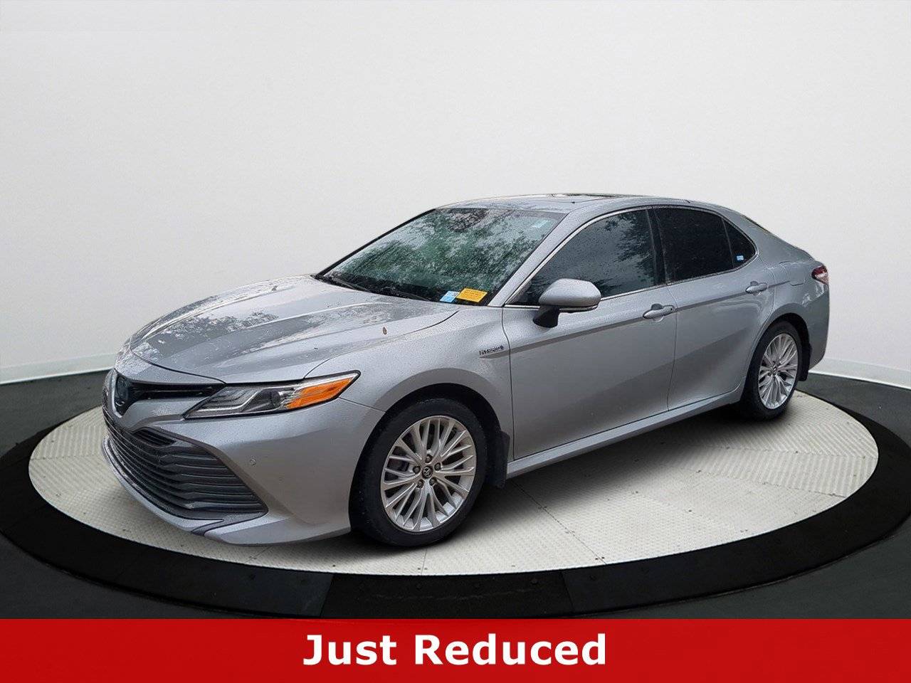 2020 Toyota Camry Hybrid XLE — Sedan — 69,850 mi — Sarasota, FL