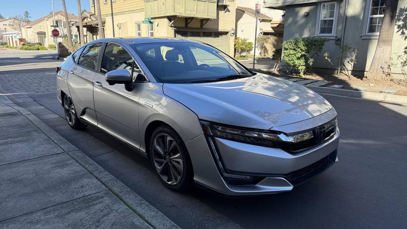 2018 Honda Clarity Plug-In Hybrid — Sedan — 133,109 mi — Fremont, CA