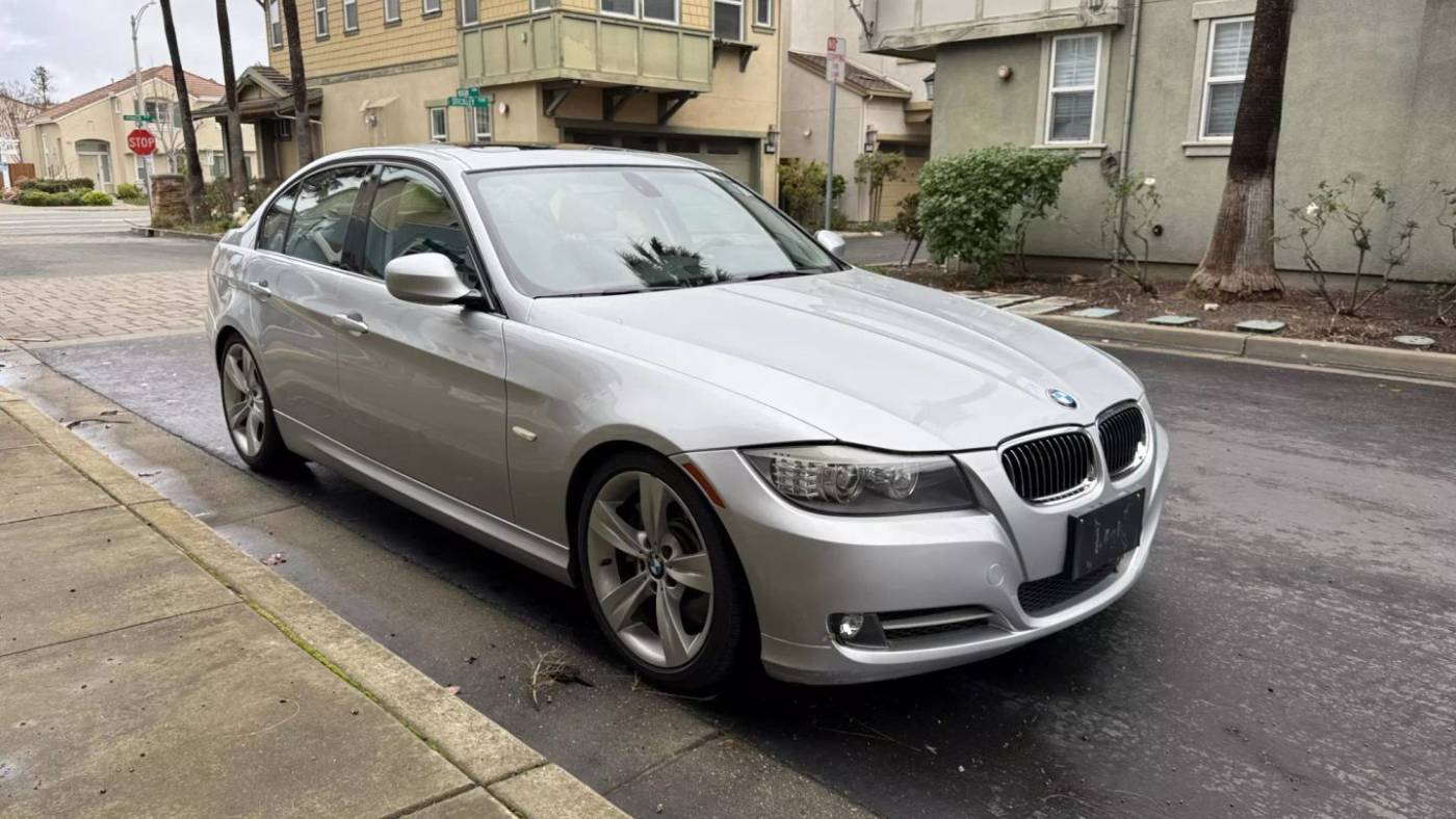 2011 BMW 3 Series 335i — Sedan — 98,280 mi — Fremont, CA