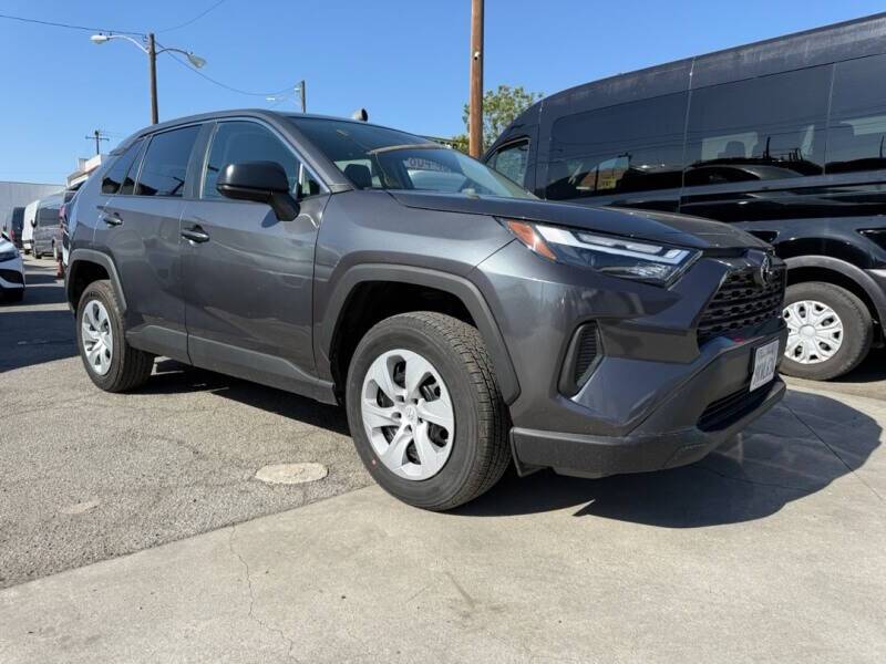 2024 Toyota RAV4 LE — SUV — 11,371 mi — Bellflower, CA