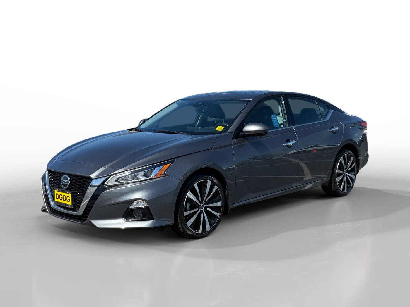 2021 Nissan Altima Platinum — Sedan — 61,205 mi — Salinas, CA