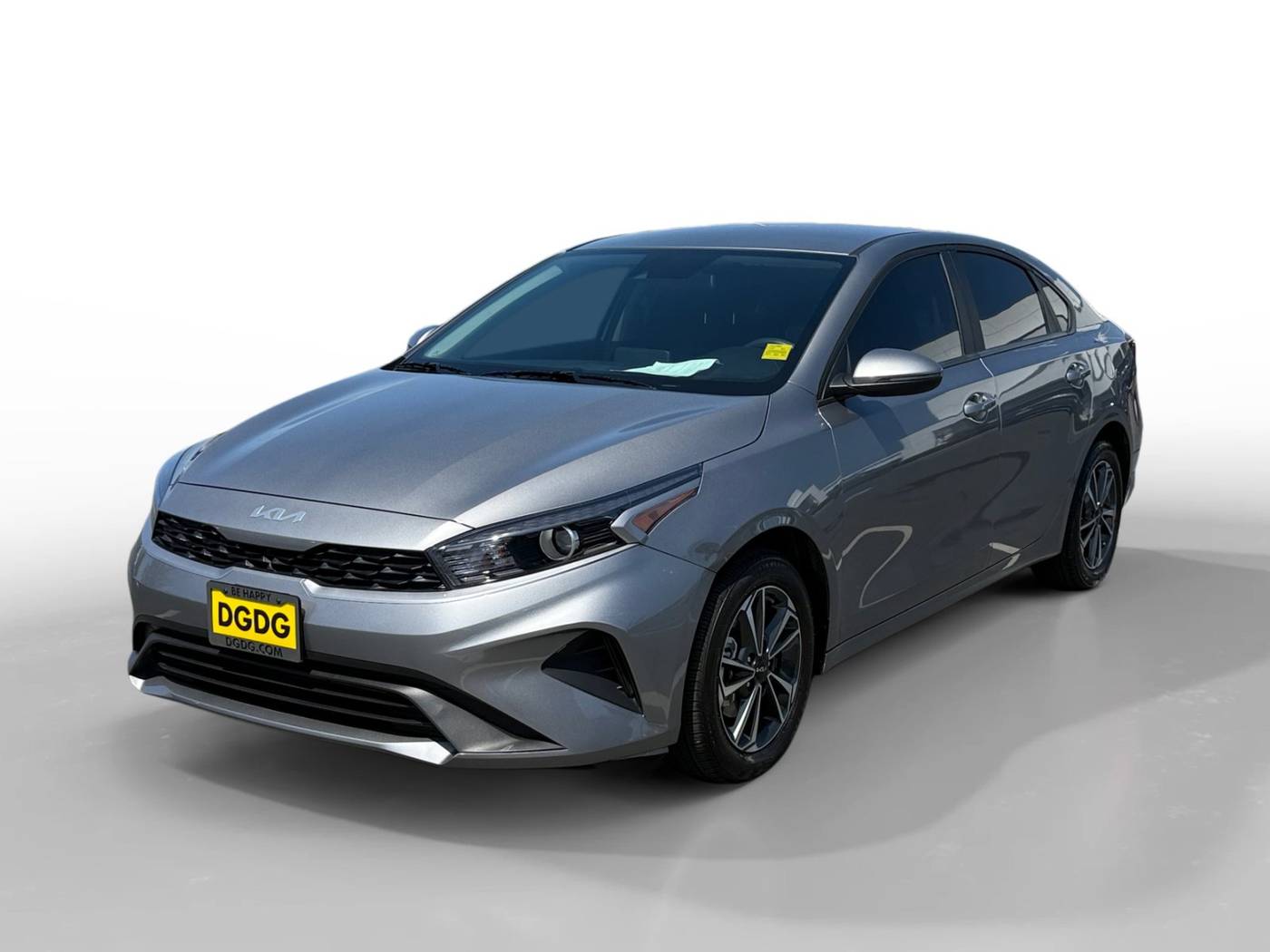 2024 Kia Forte LXS — Sedan — 15,572 mi — Salinas, CA