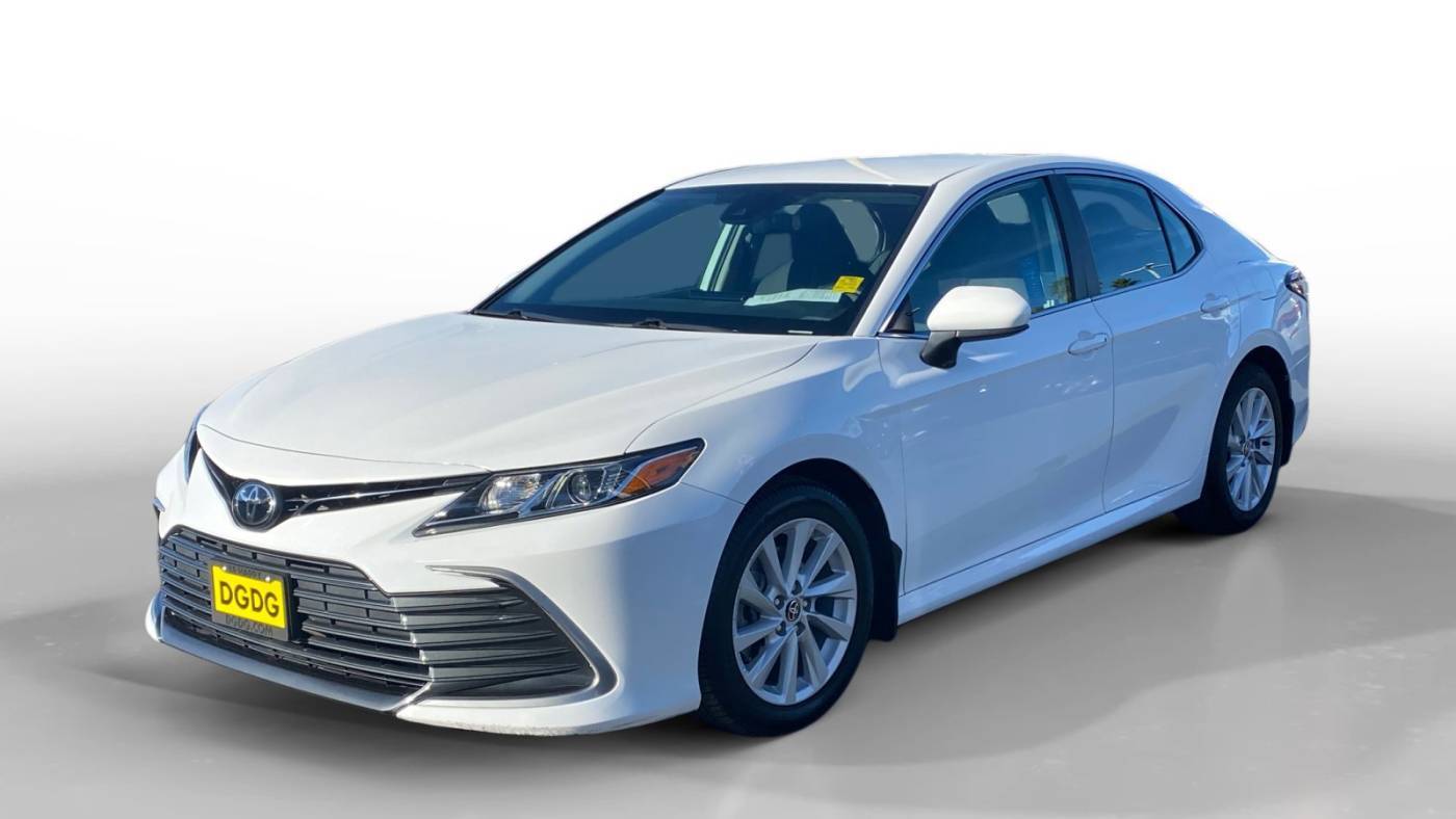 2022 Toyota Camry LE — Sedan — 38,380 mi — Salinas, CA
