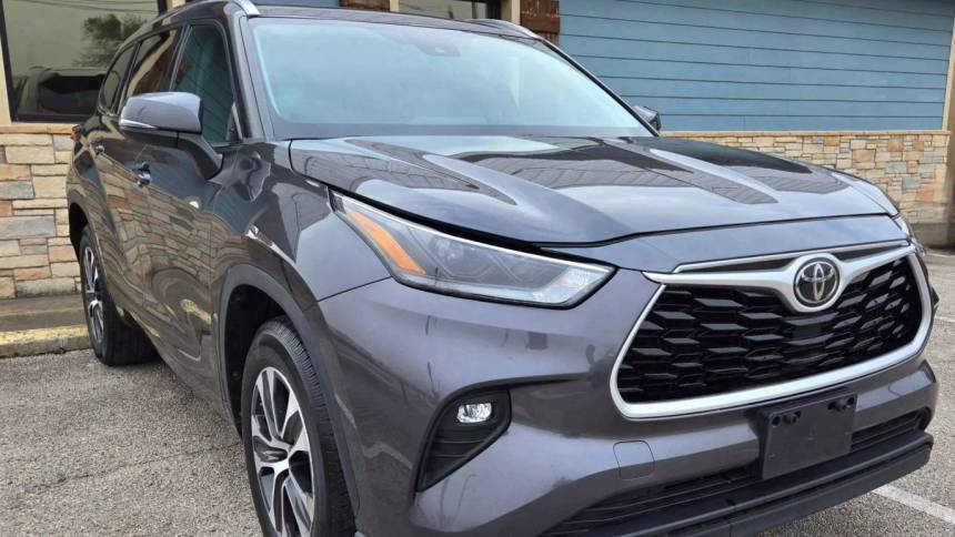 2021 Toyota Highlander XLE — SUV — 66,289 mi — Waco, TX