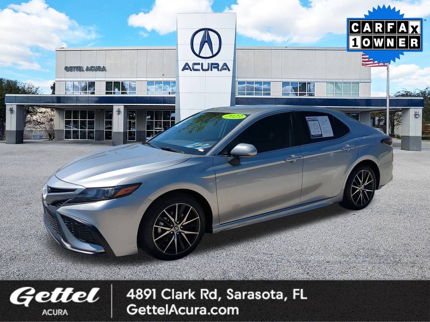2023 Toyota Camry SE — Sedan — 32,214 mi — Sarasota, FL