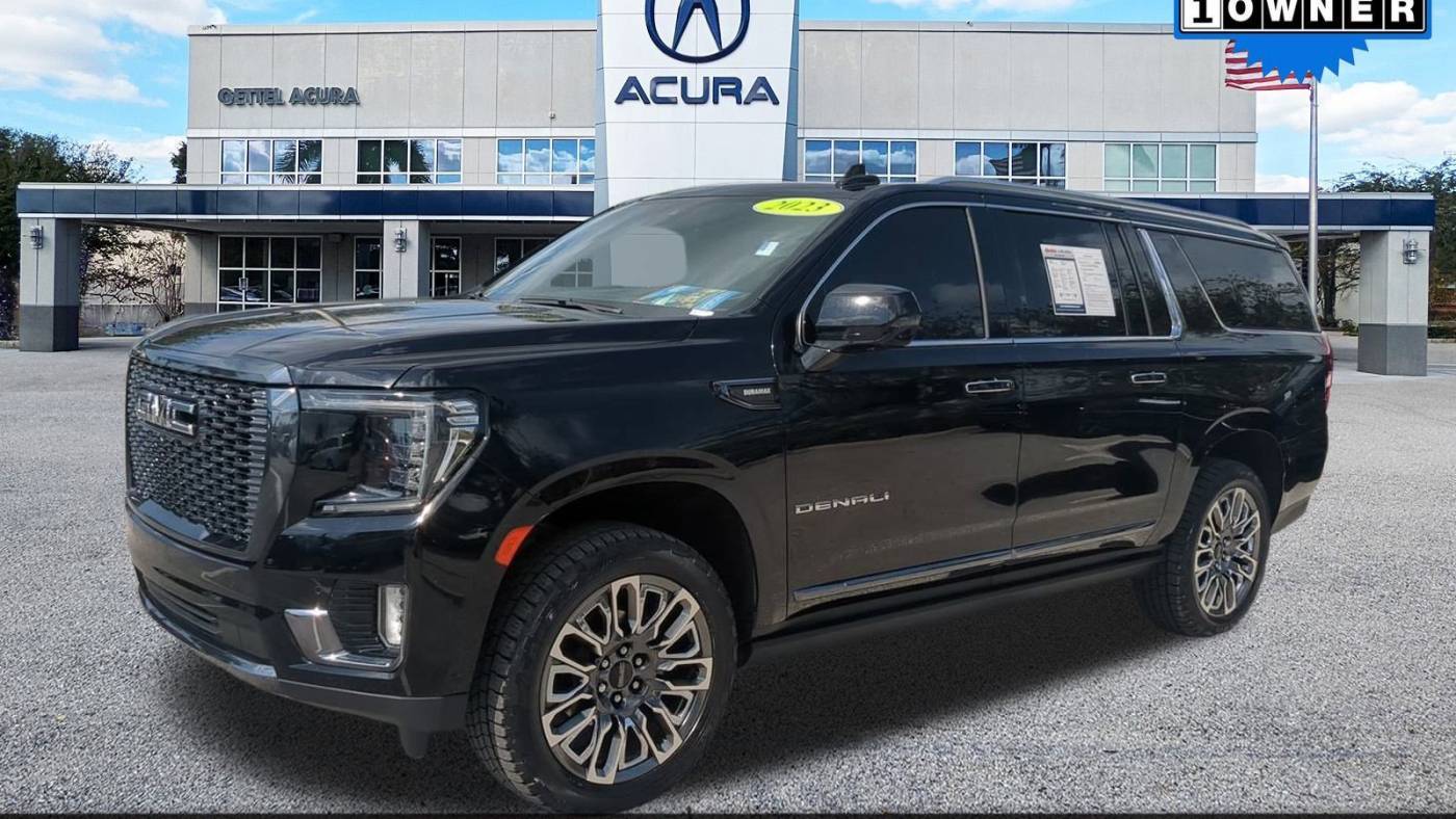 2023 GMC Yukon Denali Ultimate — SUV — 37,926 mi — Sarasota, FL