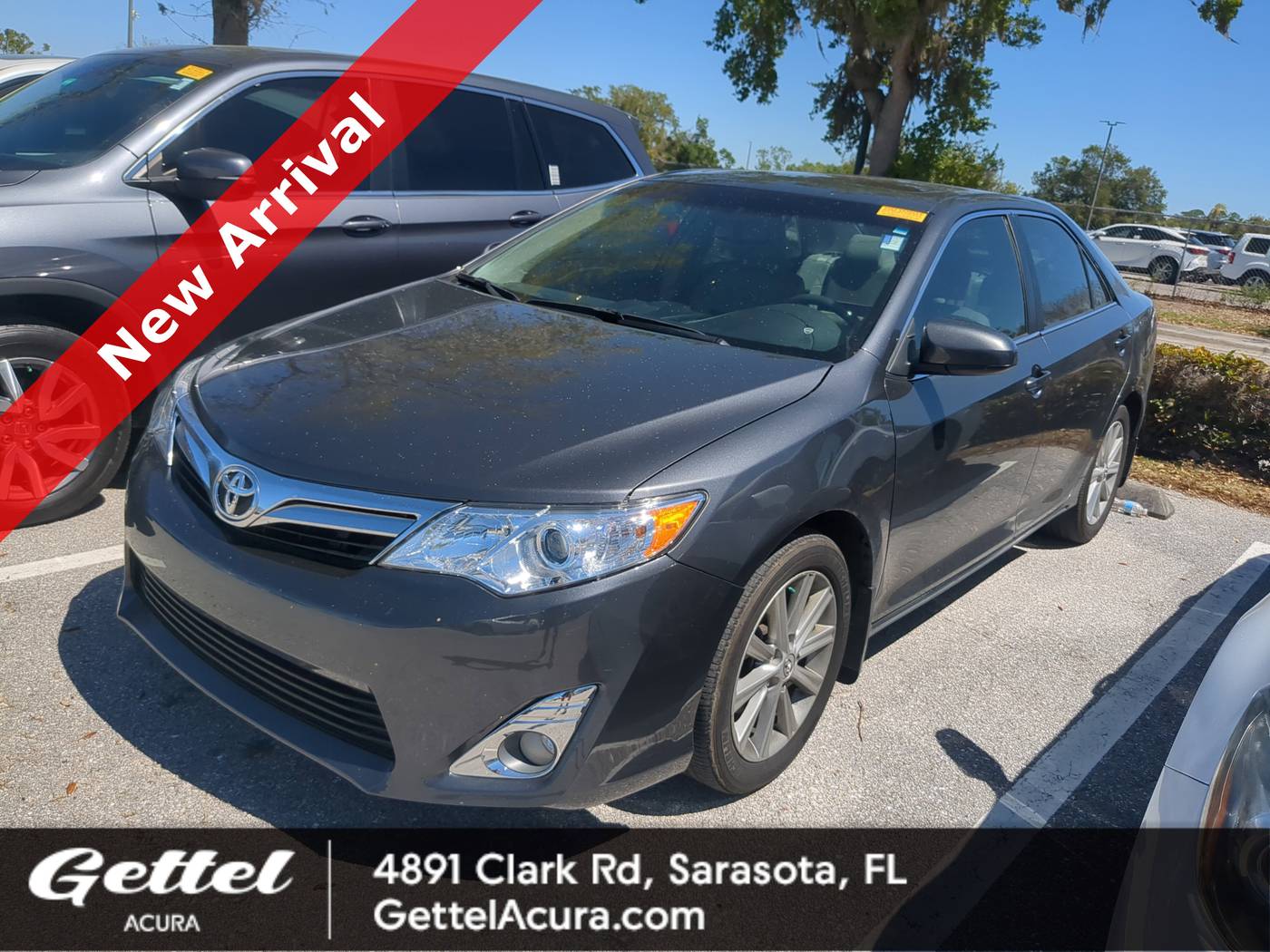 2013 Toyota Camry XLE V6 — Sedan — 106,443 mi — Sarasota, FL