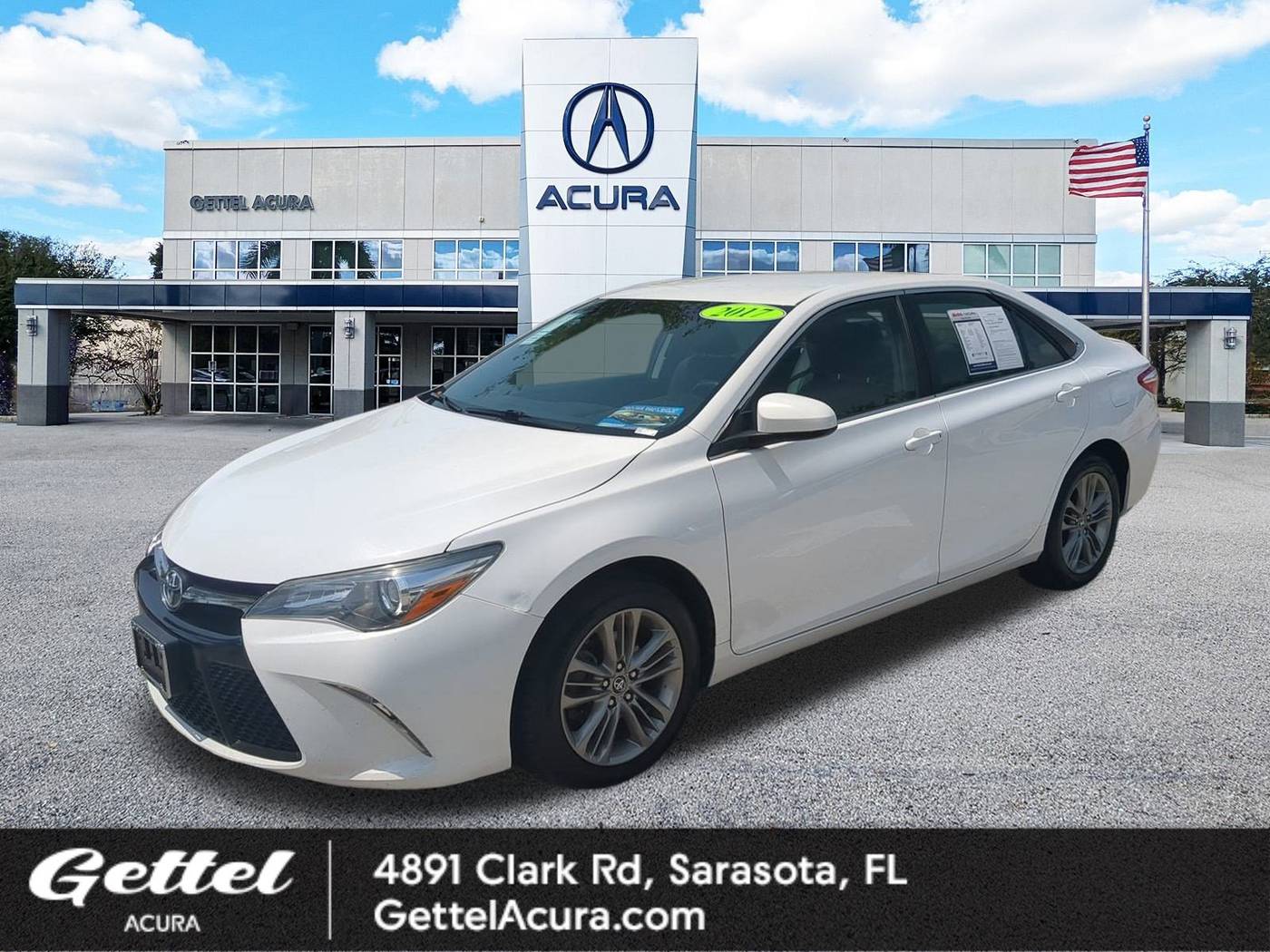 2017 Toyota Camry LE — Sedan — 182,739 mi — Sarasota, FL