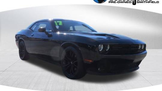 2017 Dodge Challenger R/T — Coupe — 121,521 mi — Selma, NC
