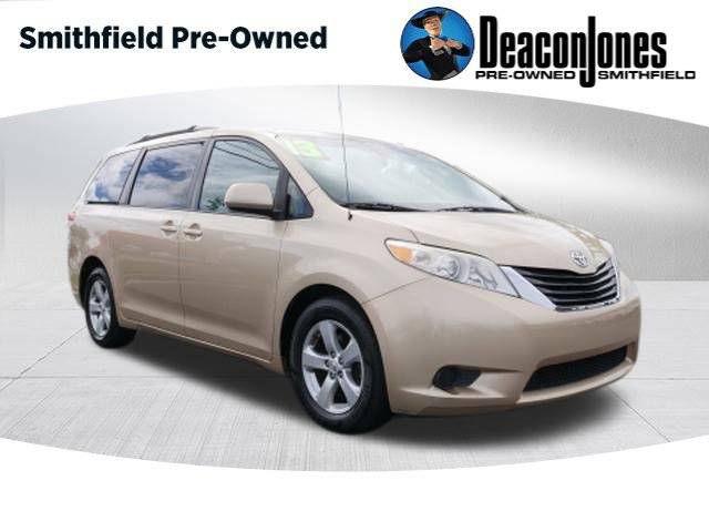 2013 Toyota Sienna LE — Minivan — 123,983 mi — Selma, NC