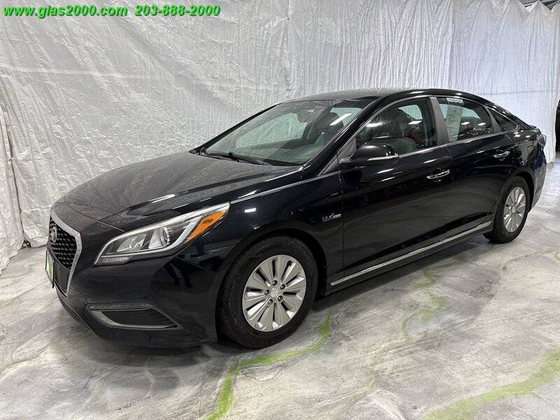 2016 Hyundai Sonata Hybrid SE — Sedan — 72,946 mi — Bethany, CT