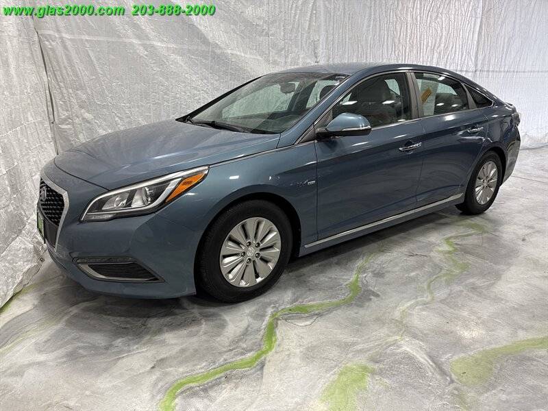 2016 Hyundai Sonata Hybrid SE — Sedan — 45,321 mi — Bethany, CT