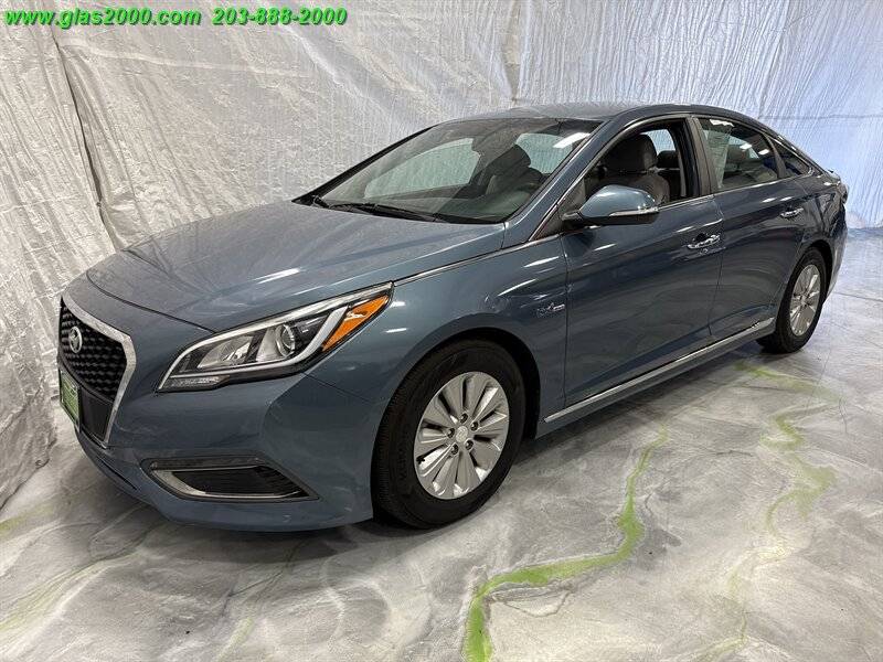 2016 Hyundai Sonata Hybrid SE — Sedan — 22,569 mi — Bethany, CT