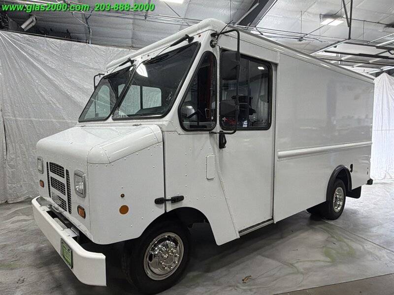 2014 Ford Econoline Commercial Chassis E-350