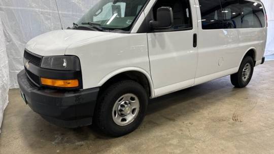 2020 Chevrolet Express Passenger LS — Passenger Van — 91,483 mi — Bethany, CT
