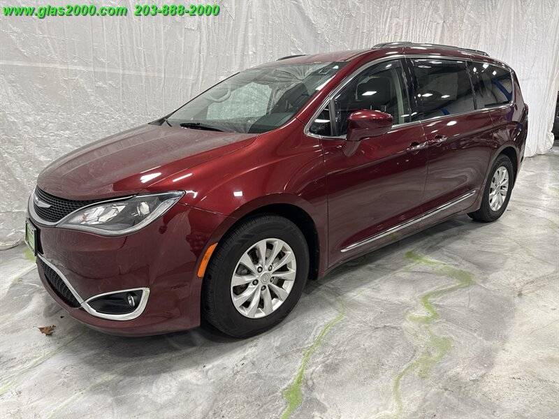 2018 Chrysler Pacifica Touring L Plus — Minivan — 100,777 mi — Bethany, CT