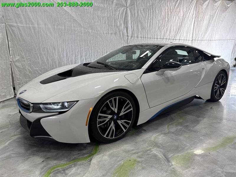 2016 BMW i8 Coupe — Coupe — 42,277 mi — Bethany, CT