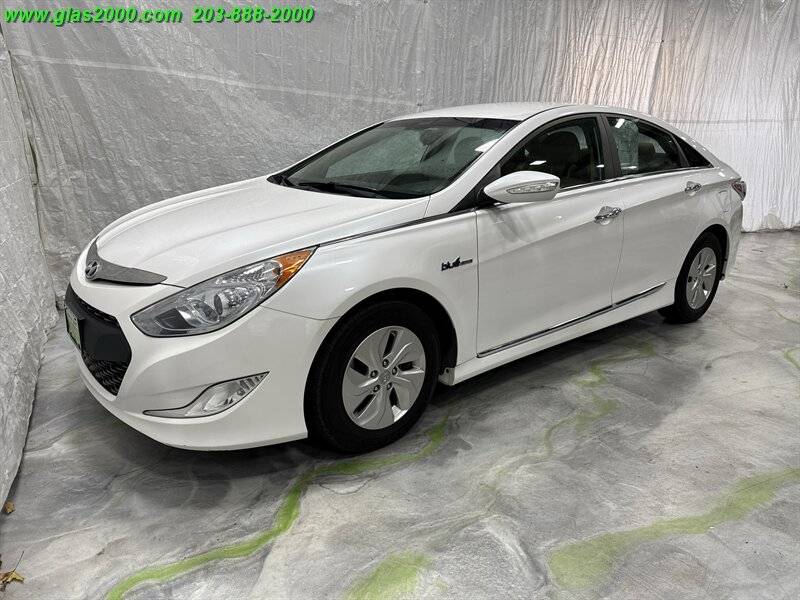 2015 Hyundai Sonata Hybrid Base — Sedan — 58,650 mi — Bethany, CT