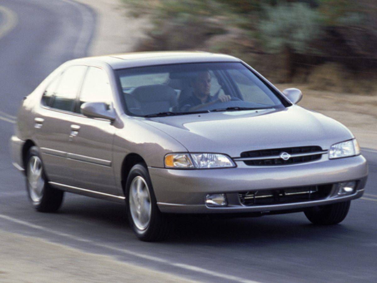 1999 Nissan Altima GLE — Sedan — 122,802 mi — Bel Air, MD