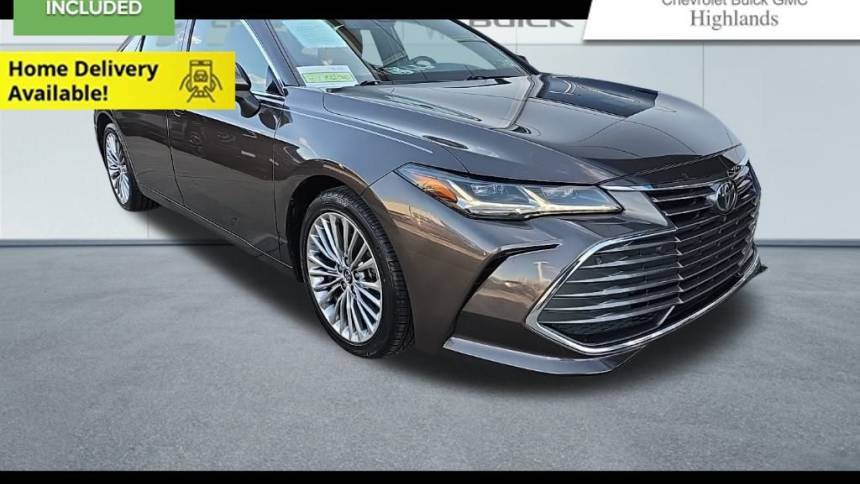 2019 Toyota Avalon Limited — Sedan — 75,208 mi — Triadelphia, WV