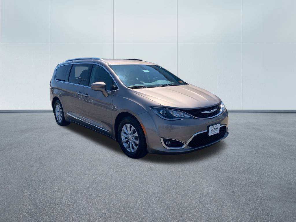 2018 Chrysler Pacifica Touring L Plus — Minivan — 57,997 mi — Triadelphia, WV