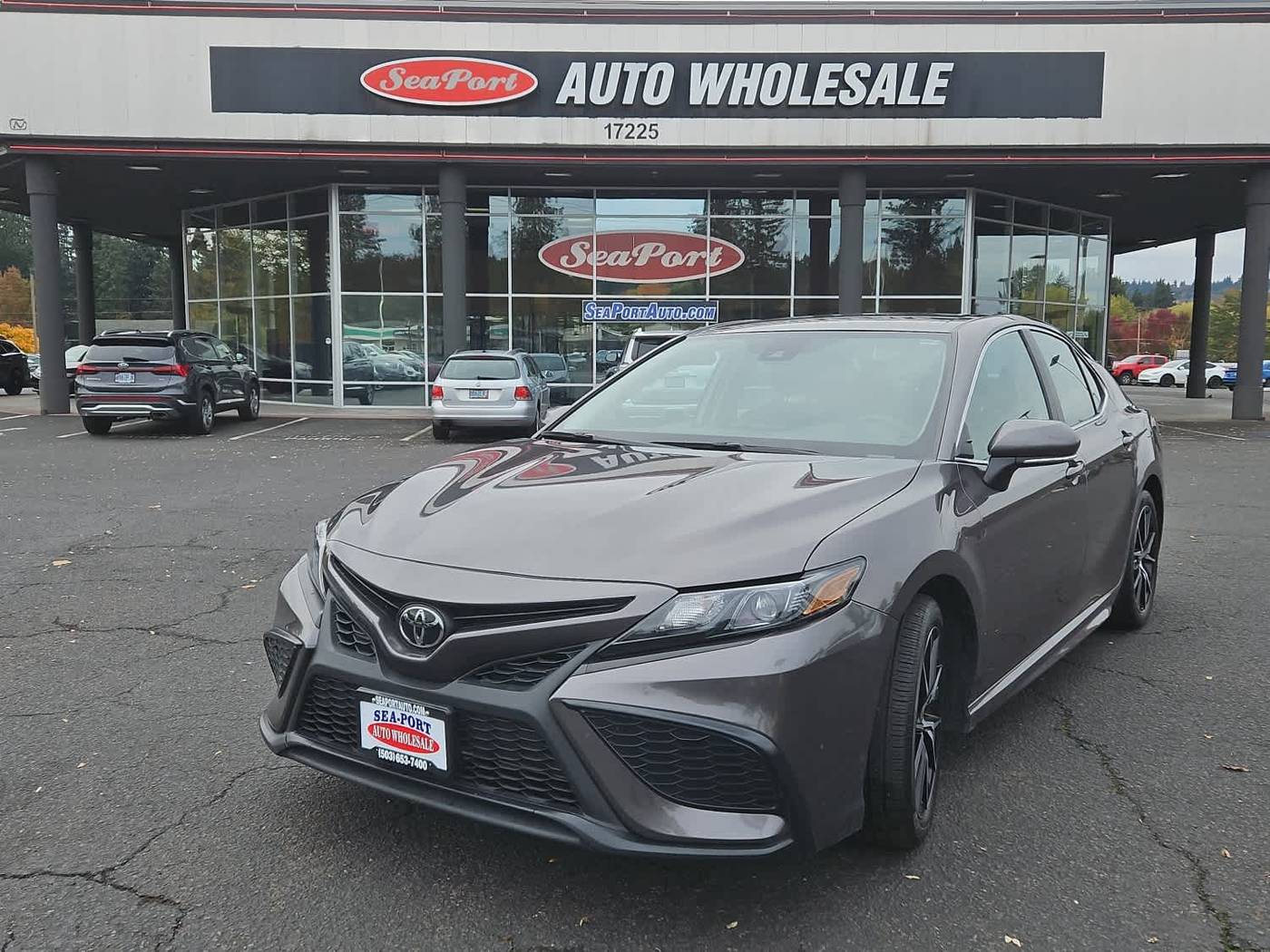 2024 Toyota Camry SE Nightshade — Sedan — 25,460 mi — Portland, OR