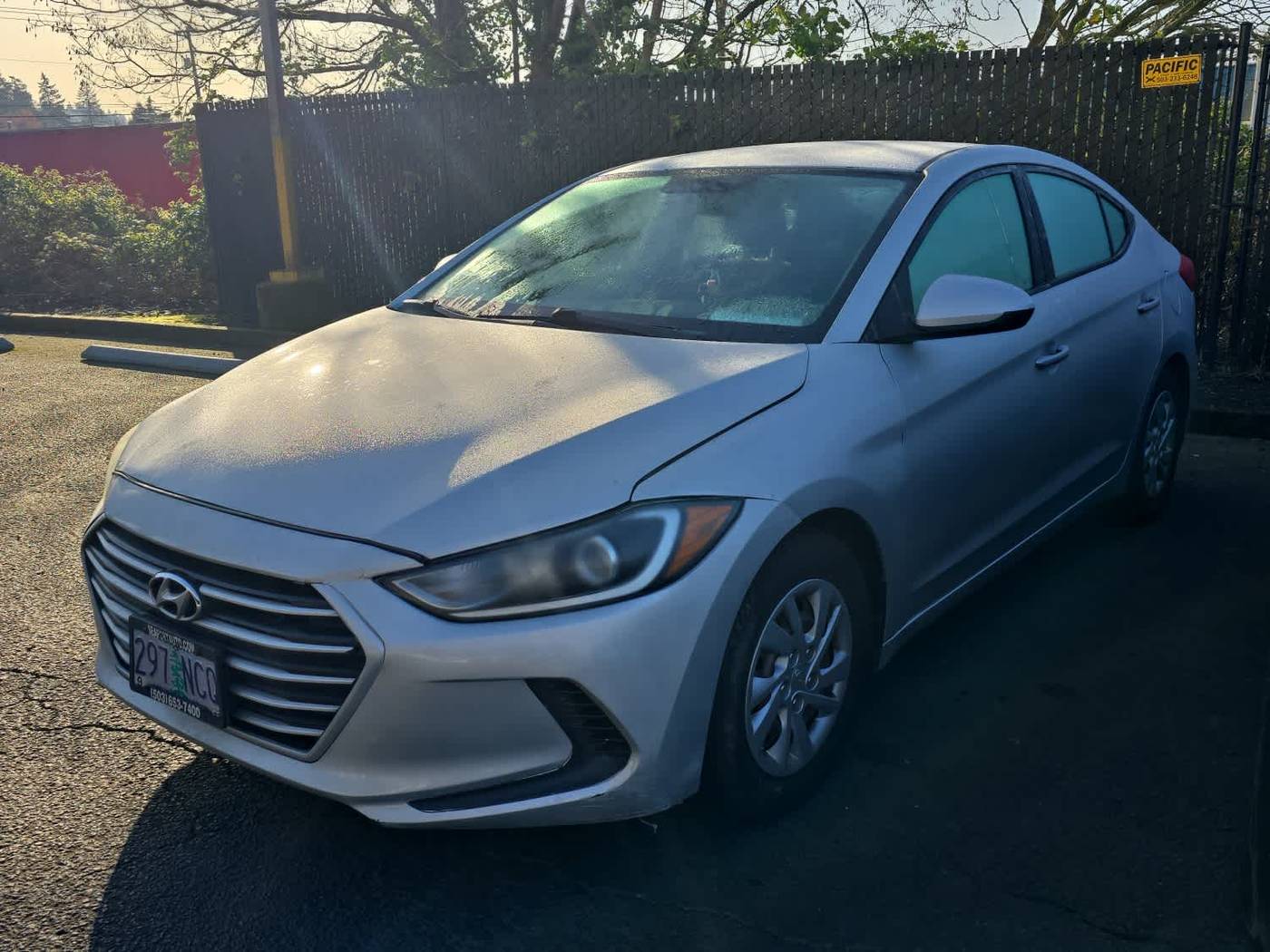 2017 Hyundai Elantra SE — Sedan — 141,123 mi — Portland, OR
