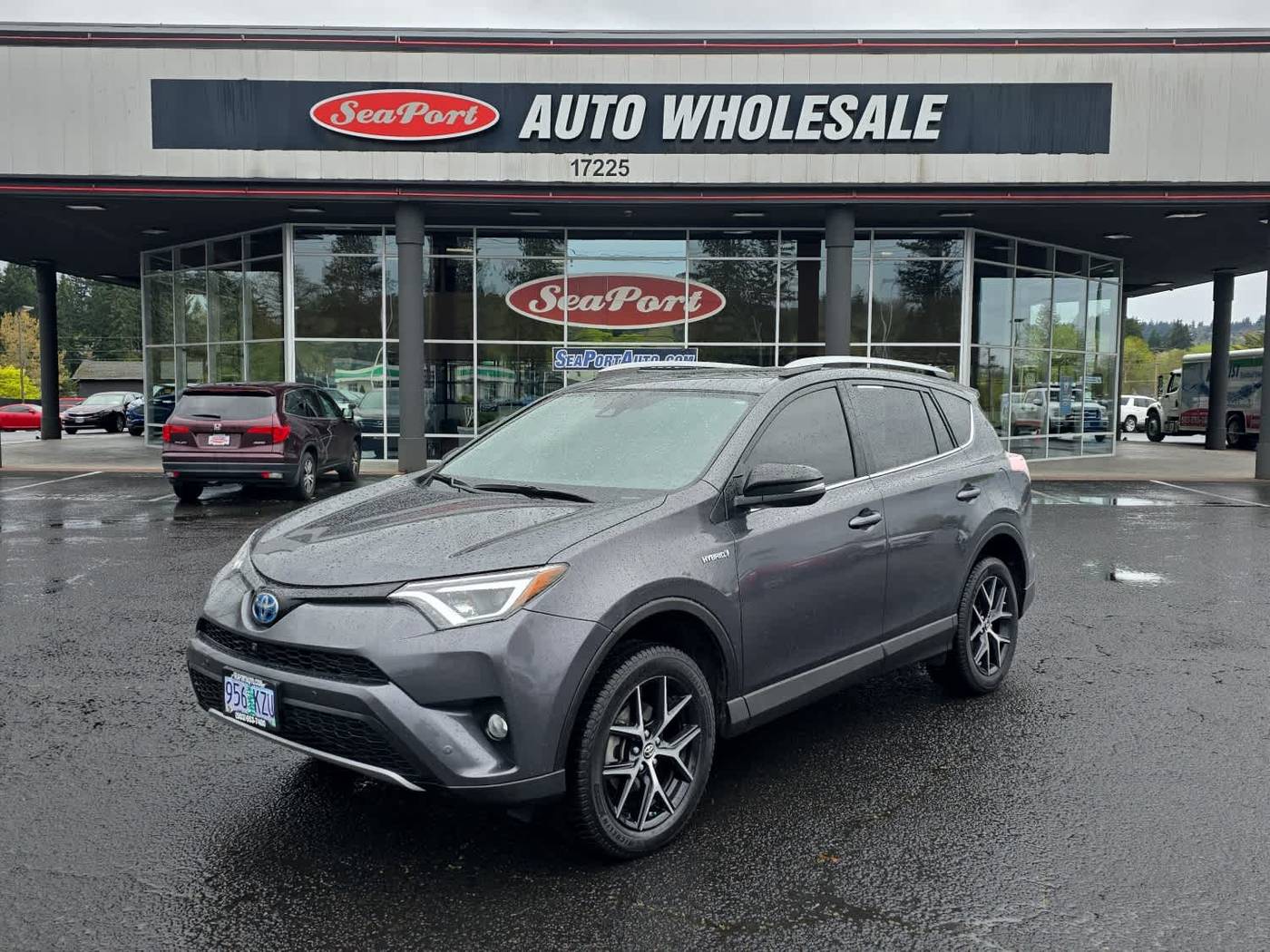 2018 Toyota RAV4 Hybrid SE — SUV — 62,291 mi — Portland, OR