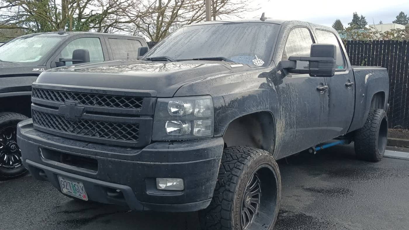 2013 Chevrolet Silverado 2500HD LTZ — Pickup Truck — 177,628 mi — Portland, OR