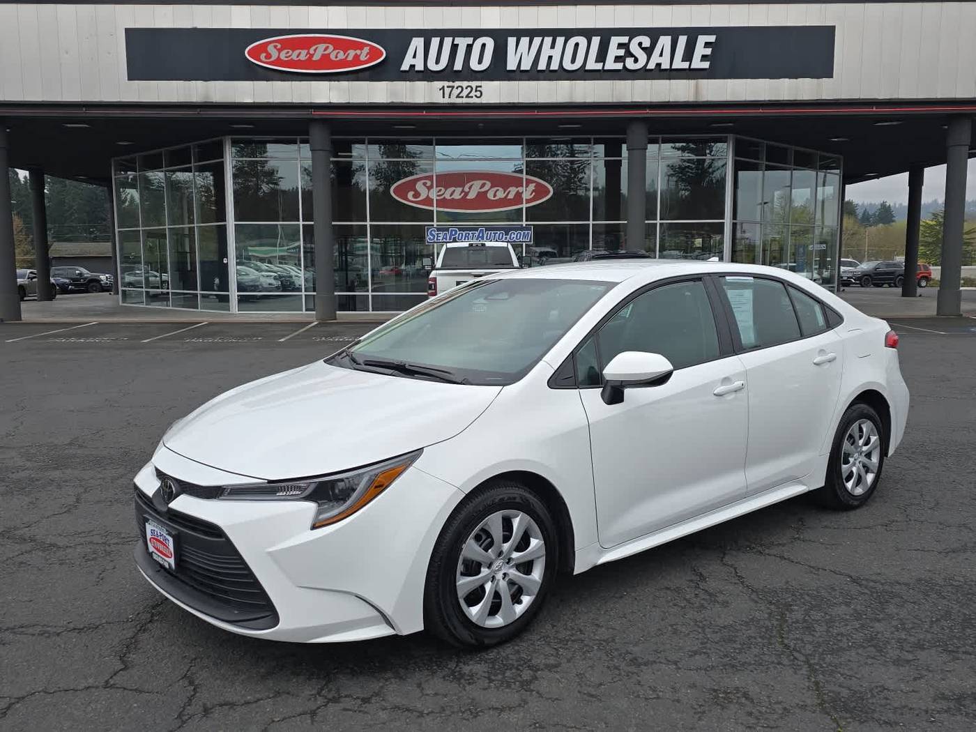 2024 Toyota Corolla LE — Sedan — 14,718 mi — Portland, OR