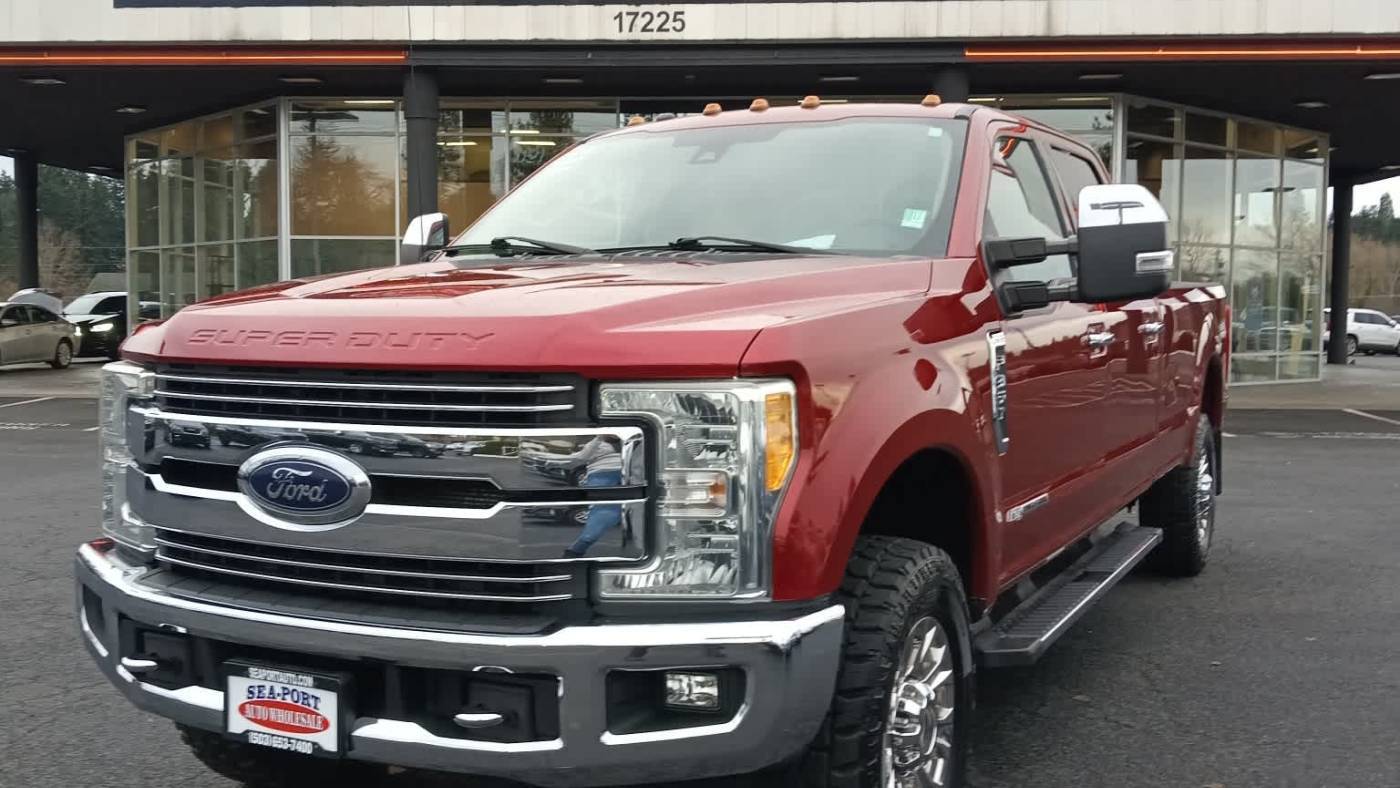2017 Ford Super Duty F-350 Lariat — Pickup Truck — 87,072 mi — Portland, OR
